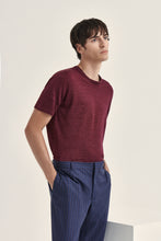 Load image into Gallery viewer, T-Shirt knitted in lino cotone delavata realizzata in lino jeans
